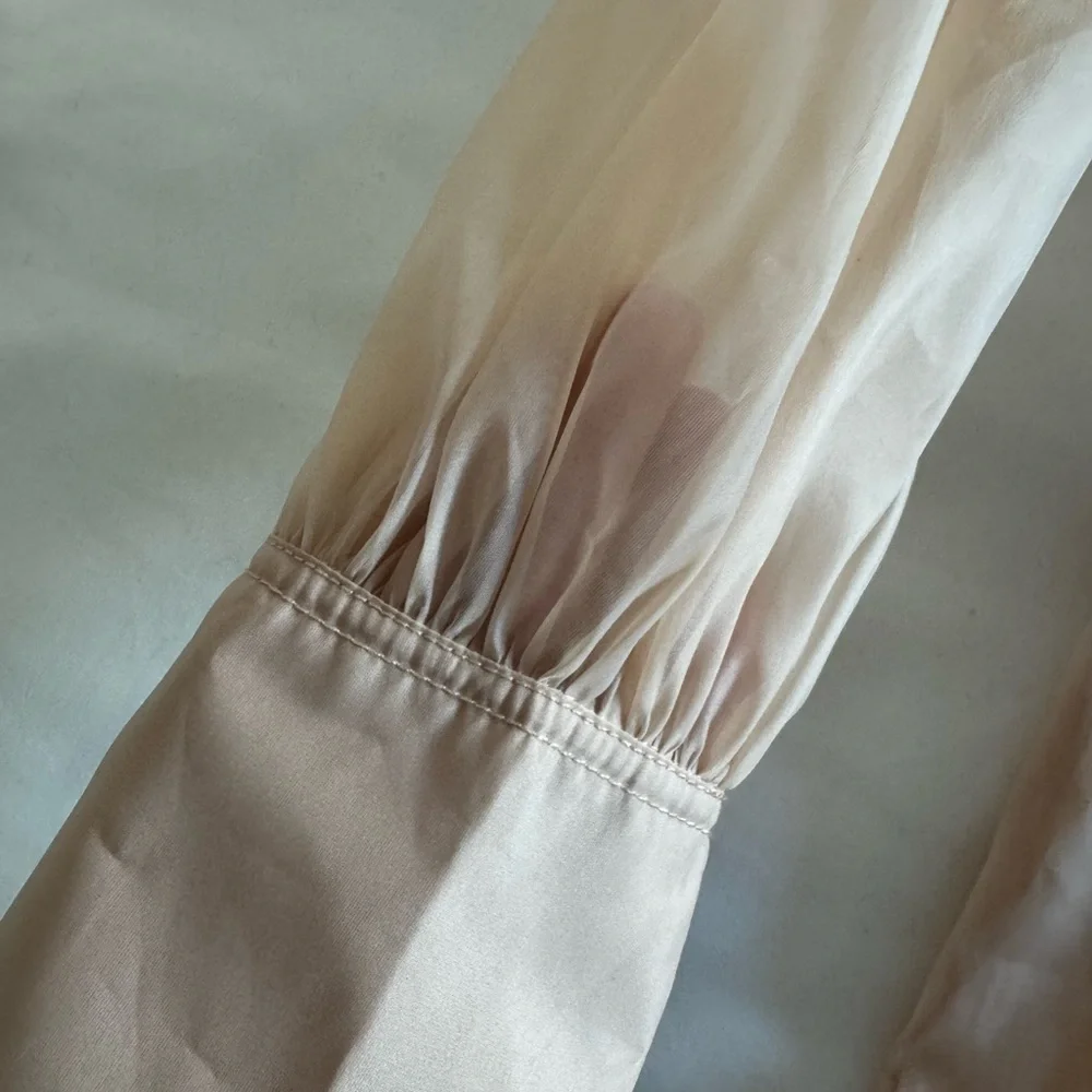 L’Academie Penélope Champagne Cream V-Neck Long sleeve Dress - Picture 6 of 9